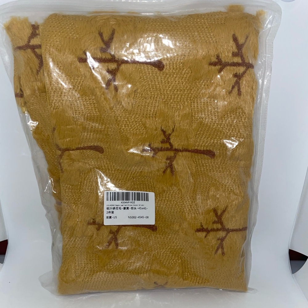 Maple Leaf Fall Pillow Covers New Sealed 2 Pack 18”x18” Decorative Home Decor